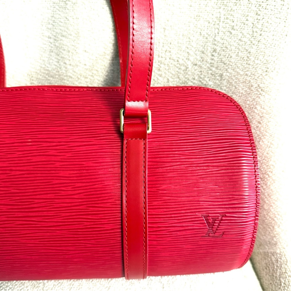 Authentic Louis Vuitton Soufflot bag M52227 red Epi leather with mini pouch - Picture 5 of 16